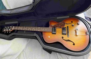 Godin 5th Avenue CW Kingpin II